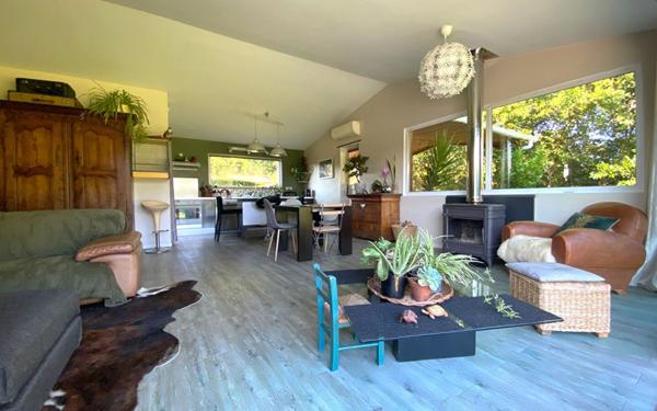 Maison à vendre    4 pièces •  Saubrigues