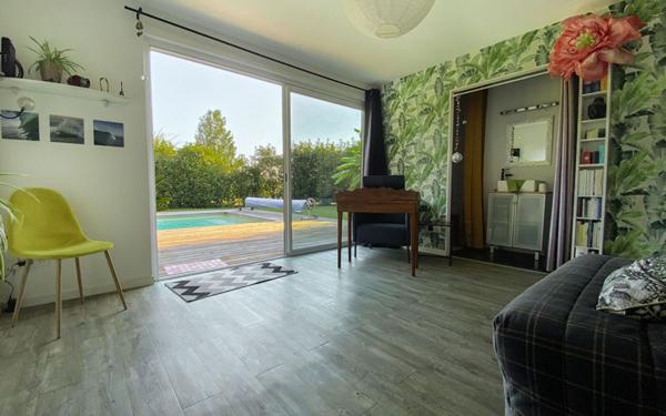 Maison à vendre    4 pièces •  Saubrigues