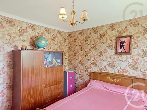 Maison à vendre  9 pièces - 175 m 2   MONTELIMAR  - 26