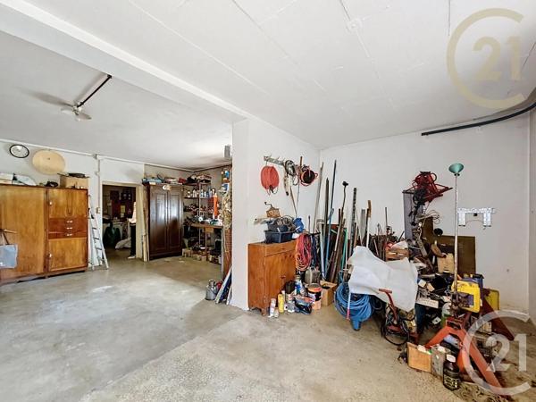 Maison à vendre  9 pièces - 175 m 2   MONTELIMAR  - 26