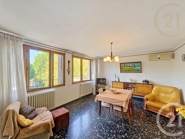 Maison à vendre  9 pièces - 175 m 2   MONTELIMAR  - 26