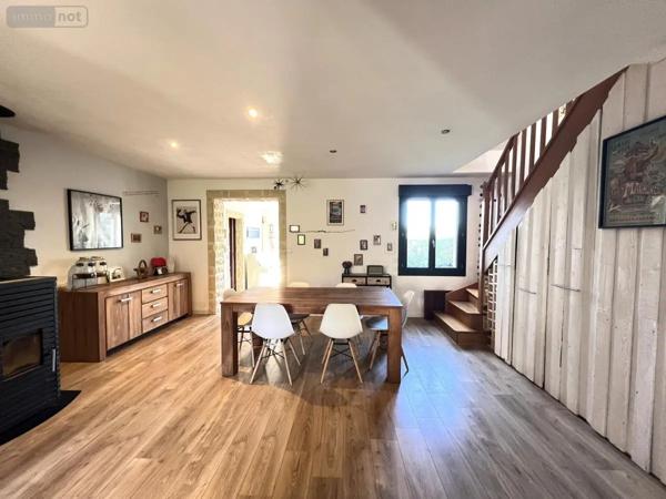 Achat - Maison Montmain 76520 123 m 2 590 m 2