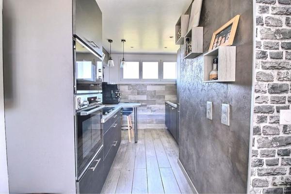 A vendre Nestenn Saint-Victoret  ? Appartement T3 de 65 m² avec balcon et cave ? Marignane