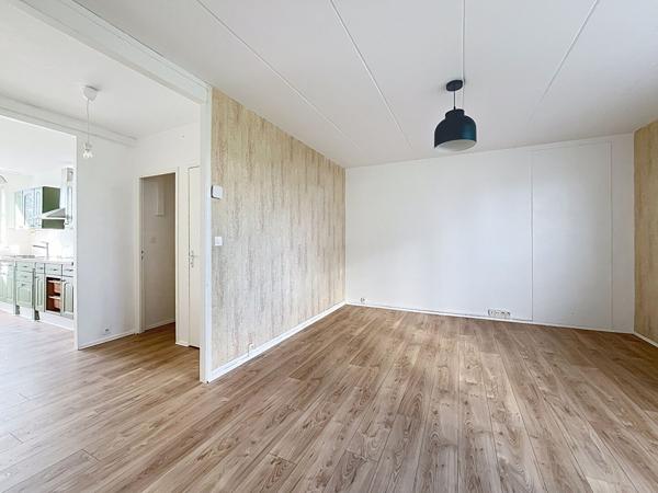 Appartement spacieux de 4 pieces a Cholet