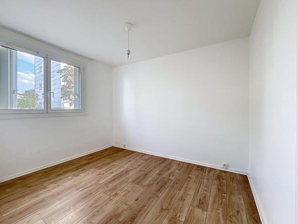 Appartement spacieux de 4 pieces a Cholet