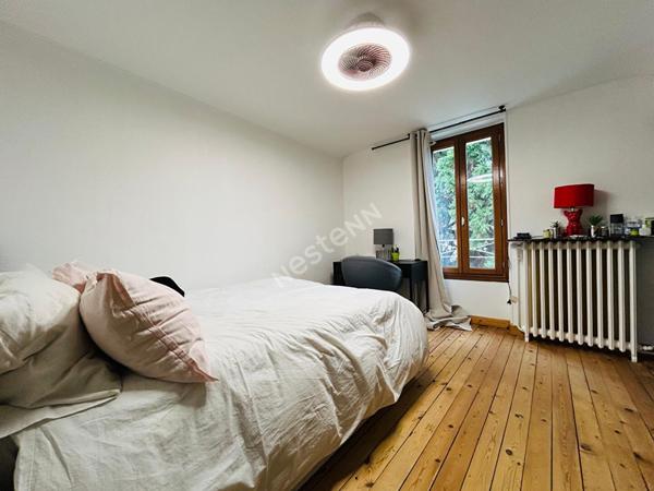 PROPRIÉTÉ PONTOISE ? 5 chambres, piscine et terrain de 1140 m² sans vis-à-vis.