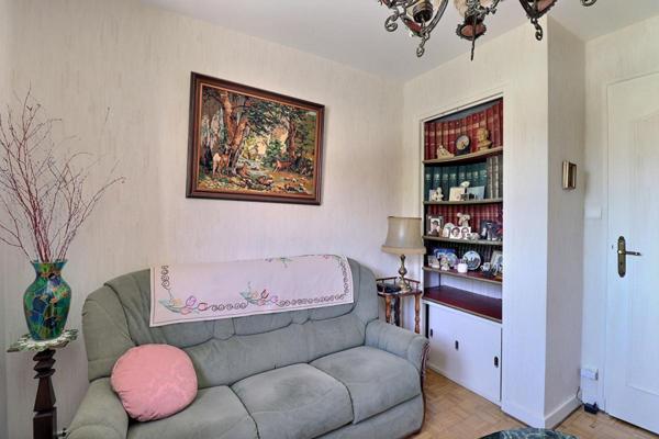 Appartement traversant 5P 82,60 m² Carrez avec balcon + cave Albertville (73200)