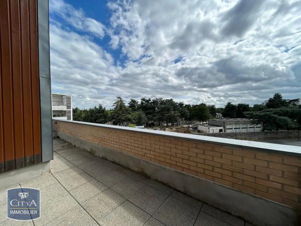 Appartement à louer 5 pièces 128.12m²