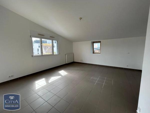 Appartement à louer 5 pièces 128.12m²