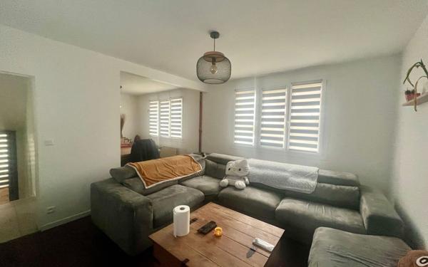 Maison à vendre    5 pièces •  Menucourt