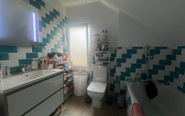 Maison à vendre    5 pièces •  Menucourt