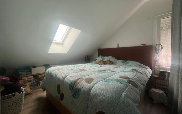 Maison à vendre    5 pièces •  Menucourt