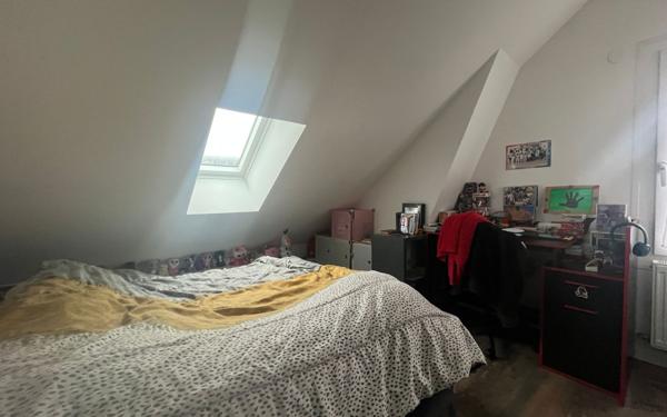 Maison à vendre    5 pièces •  Menucourt