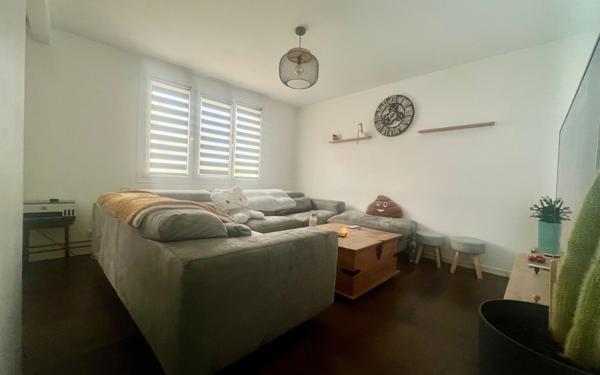 Maison à vendre    5 pièces •  Menucourt