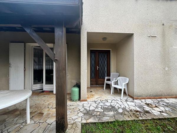 maison mitoyenne 3 chambres, jardin de 310 m2