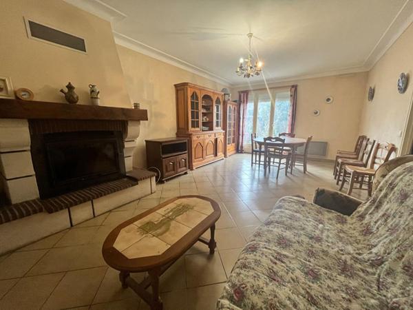 maison mitoyenne 3 chambres, jardin de 310 m2