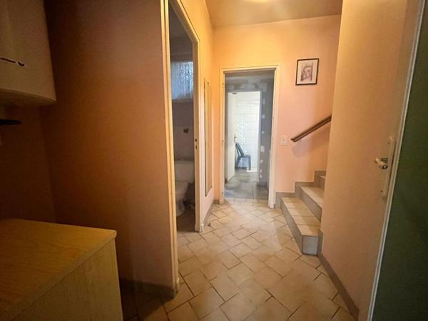 maison mitoyenne 3 chambres, jardin de 310 m2