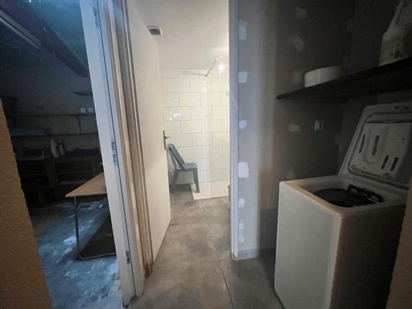 maison mitoyenne 3 chambres, jardin de 310 m2