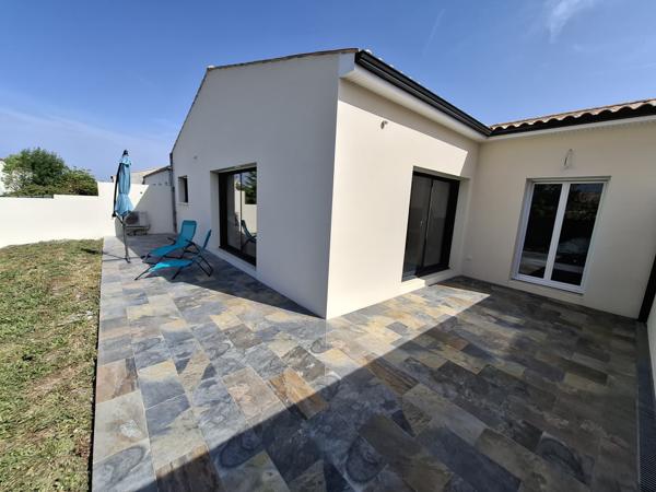 Maison de 2024, à Semussac, d'environ 103 m² avec garage Semussac (17120)