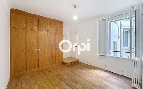 Appartement à vendre    1 pièce • 26,21 m2 Paris 15