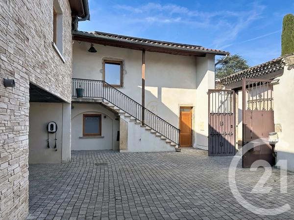 Maison à vendre  14 pièces - 324 m 2   VOURLES  - 69