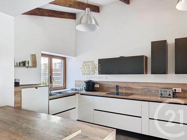 Maison à vendre  14 pièces - 324 m 2   VOURLES  - 69