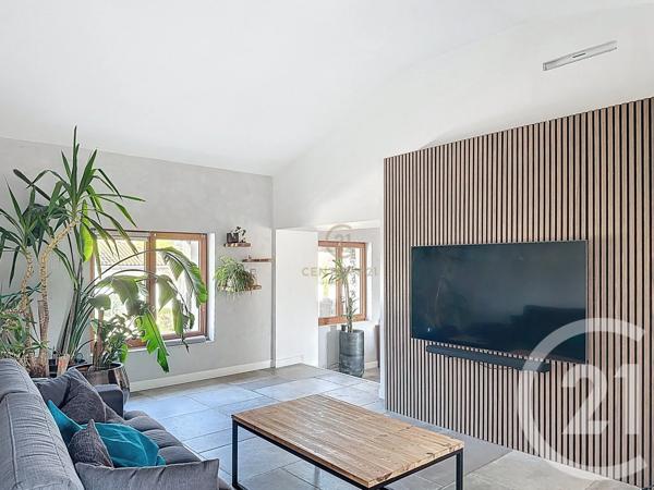 Maison à vendre  14 pièces - 324 m 2   VOURLES  - 69