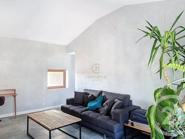 Maison à vendre  14 pièces - 324 m 2   VOURLES  - 69