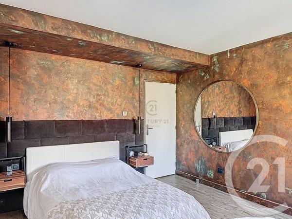 Maison à vendre  14 pièces - 324 m 2   VOURLES  - 69