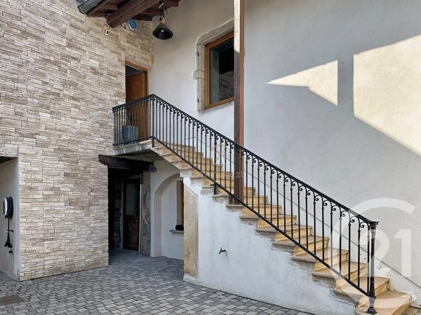 Maison à vendre  14 pièces - 324 m 2   VOURLES  - 69