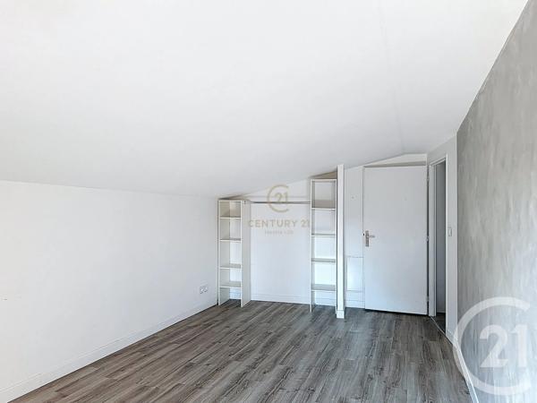 Maison à vendre  14 pièces - 324 m 2   VOURLES  - 69