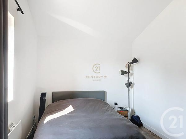 Maison à vendre  14 pièces - 324 m 2   VOURLES  - 69