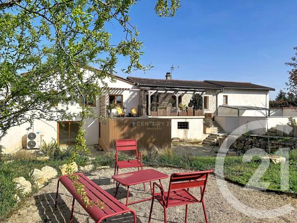 Maison à vendre  14 pièces - 324 m 2   VOURLES  - 69