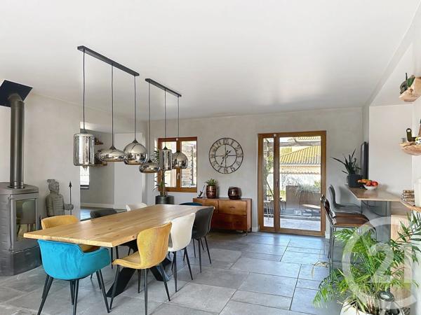 Maison à vendre  14 pièces - 324 m 2   VOURLES  - 69