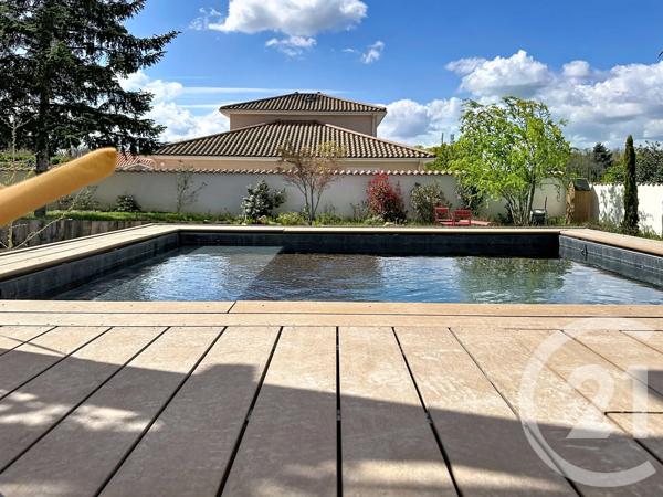 Maison à vendre  14 pièces - 324 m 2   VOURLES  - 69