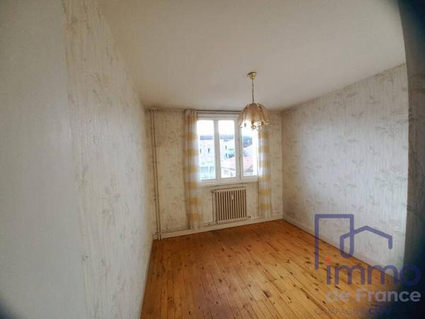 Appartement 2 pièces                                        - 42150 La Ricamarie Réf : 2945-CIFVFOREZVELAY