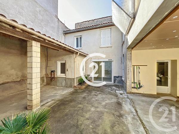 Maison à vendre  5 pièces - 143 m2 COGNAC - 16