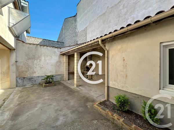 Maison à vendre  5 pièces - 143 m2 COGNAC - 16