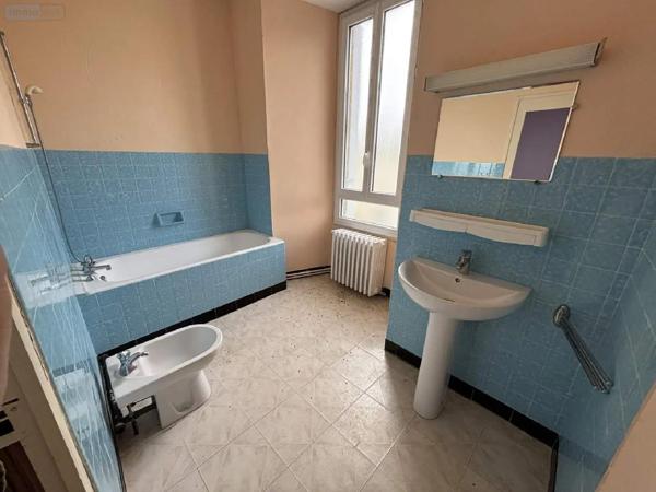 Achat - Maison Saint-Calais 72120 8 pièces 174 m 2 899 m 2