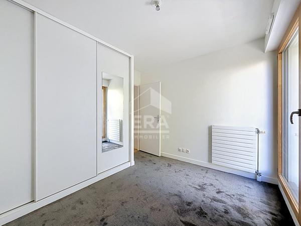Spacieux 2 pièces avec balcon !