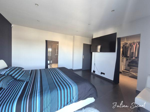 Villa 3 faces 155m²