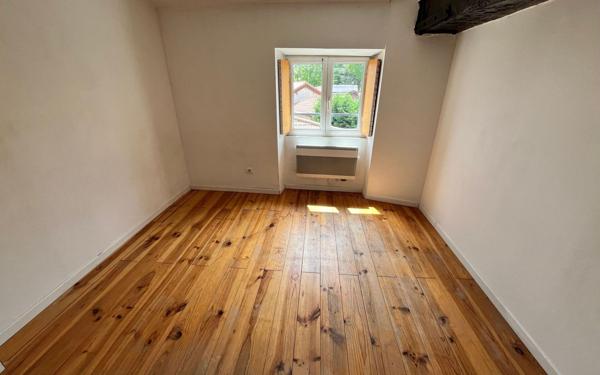 Appartement à louer    4 pièces • 95 m2 Saint-Maurice-sur-Dargoire