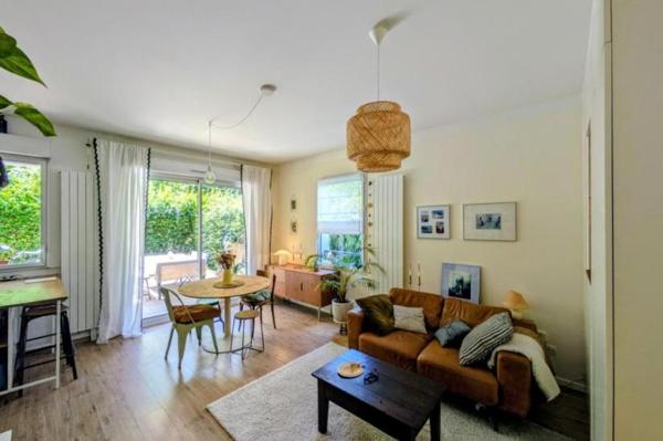 Location - Appartement 2 pièces 46 m 2 RENNES (35000)