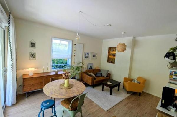 Location - Appartement 2 pièces 46 m 2 RENNES (35000)