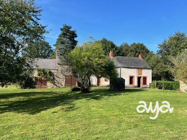 LONGÈRE EN PIERRE À RÉNOVER – ENVIRONNEMENT VERDOYANT EN IMPASSE