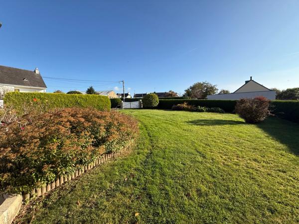 Maison à vendre 5 pièces LE CROISTY (56) - Sous-Sol Total - véranda - balcon - 1800 m² terrain divisible.