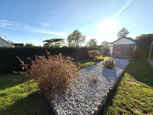 Maison à vendre 5 pièces LE CROISTY (56) - Sous-Sol Total - véranda - balcon - 1800 m² terrain divisible.