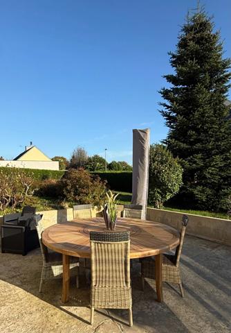 Maison à vendre 5 pièces LE CROISTY (56) - Sous-Sol Total - véranda - balcon - 1800 m² terrain divisible.