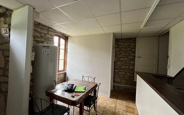 Appartement à louer    2 pièces • 55 m2 Mende