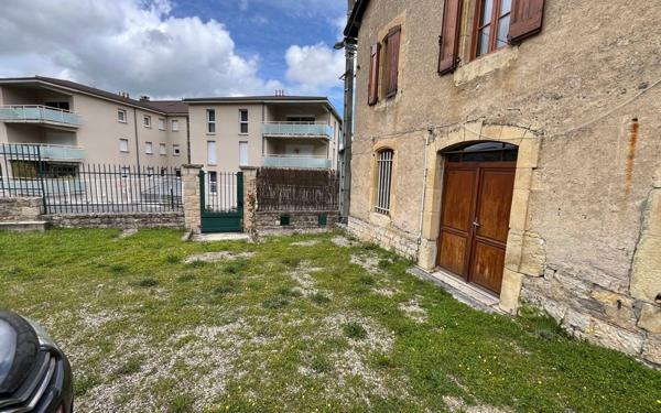 Appartement à louer    2 pièces • 55 m2 Mende